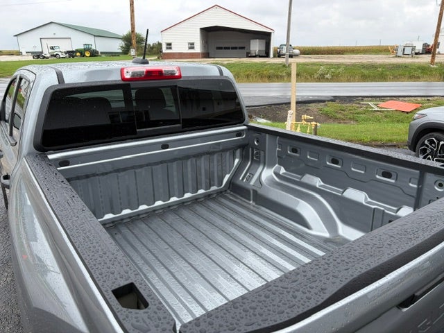 2026 Chevrolet Colorado Work Truck - Photo 4