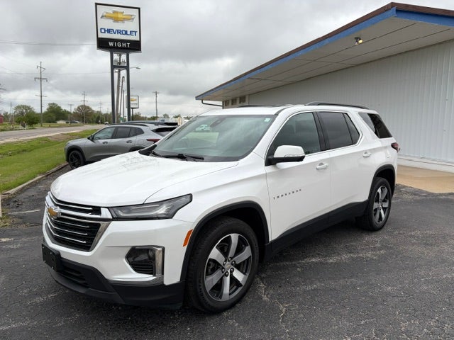 2023 Chevrolet Traverse LT Leather