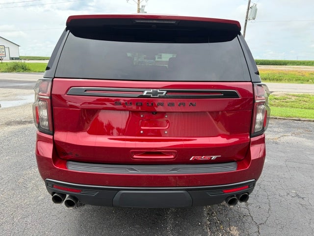 2023 Chevrolet Suburban RST